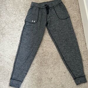 Women’s Under Armour Jogger Pants Size Small